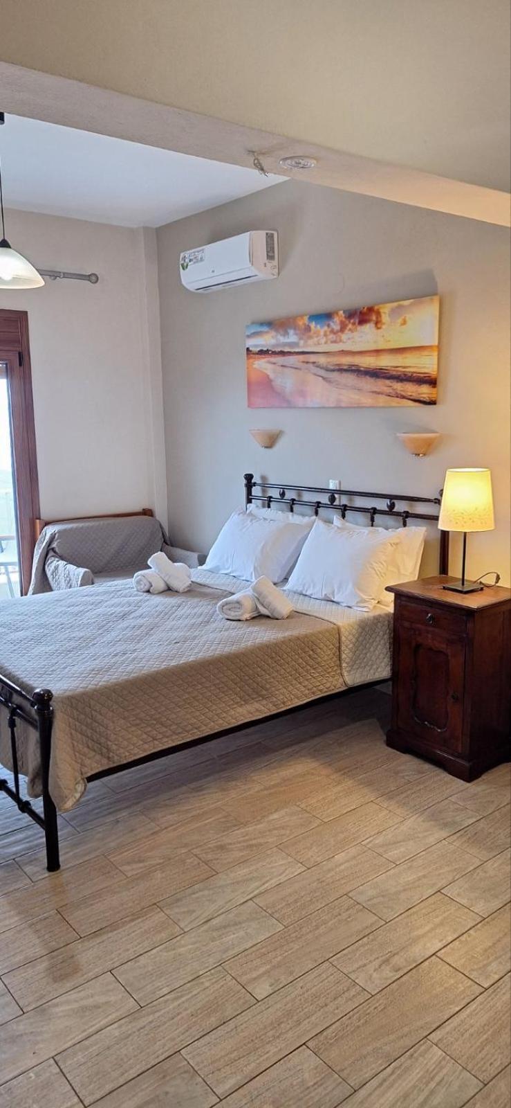Diolkos Apartement Néa Ródha Quarto foto